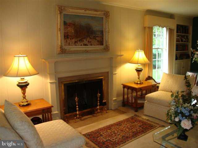 1617 Mitchell Road Harrisburg, PA 17110 - Photo 2 of 21 Gallery Image 2