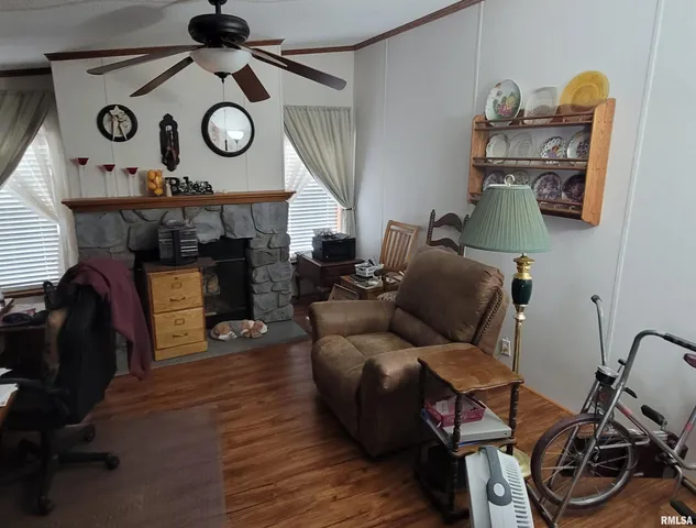 $149,900 | 3614 South Hotze Road, Salem, IL 62881