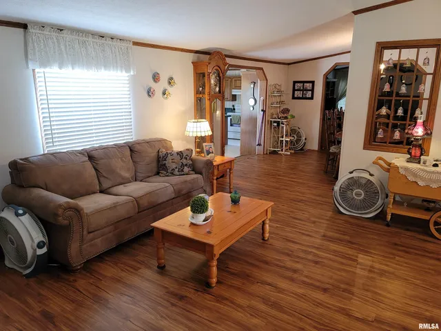 $149,900 | 3614 South Hotze Road, Salem, IL 62881