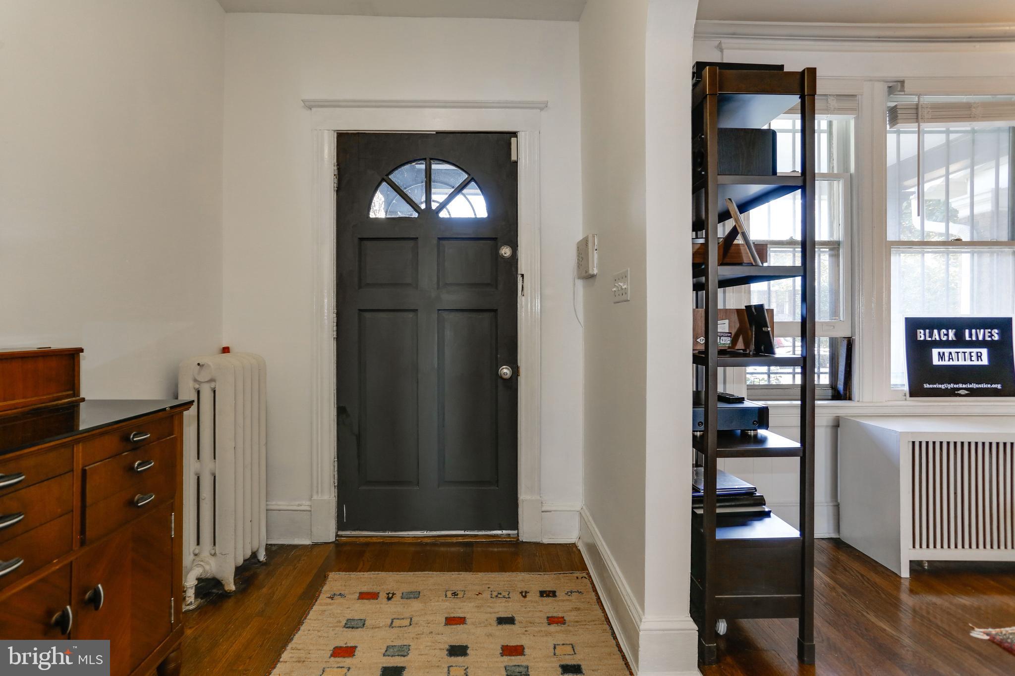 1517 Spring Place Northwest Washington, DC 20010 - Photo 4 of 30 Gallery Image 4