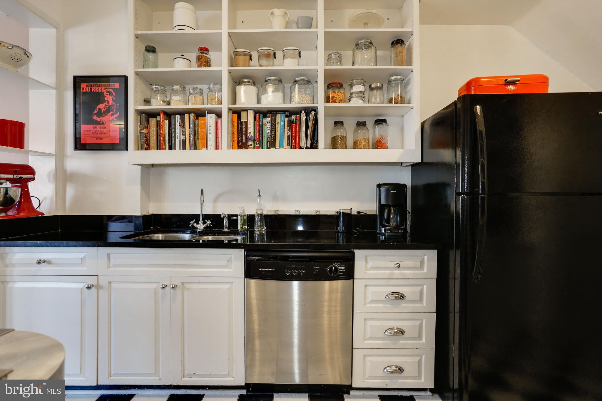 1517 Spring Place Northwest Washington, DC 20010 - Photo 7 of 30 Gallery Image 7