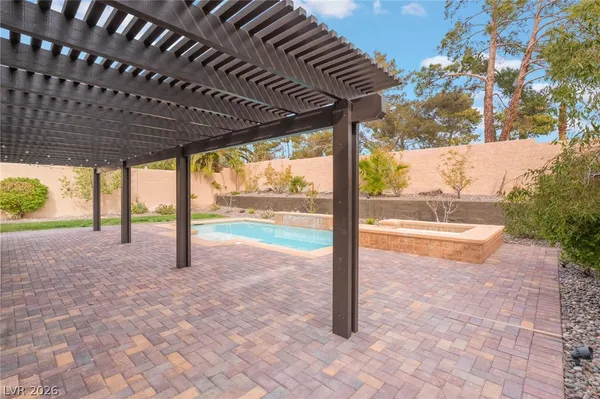 $3,300 | 9924 Barrier Reef Drive, Las Vegas, NV 89117