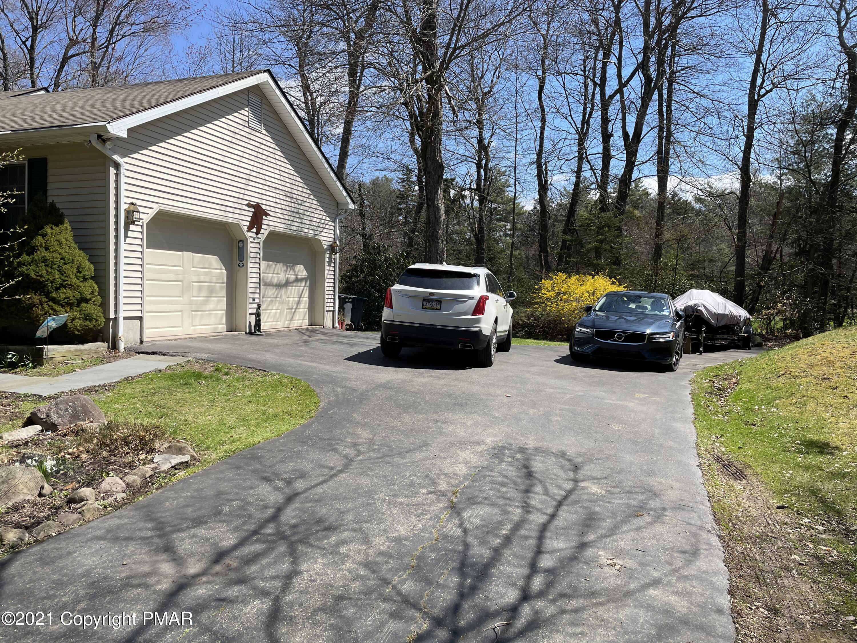 5151 Goose Pond Road Tobyhanna, PA 18466 - Photo 3 of 53 IMG_2954