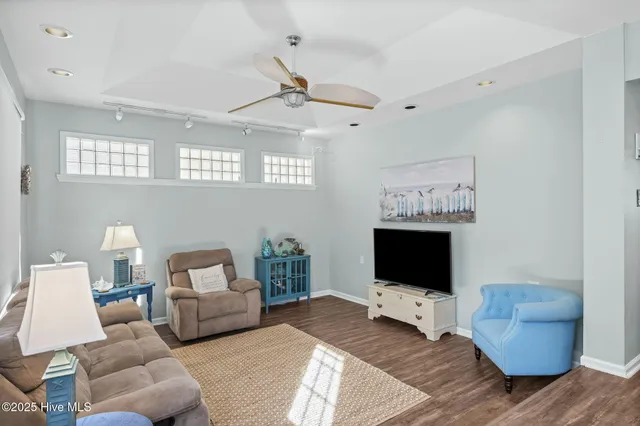 $799,000 | 7316 Archers Creek Drive, Emerald Isle, NC 28594