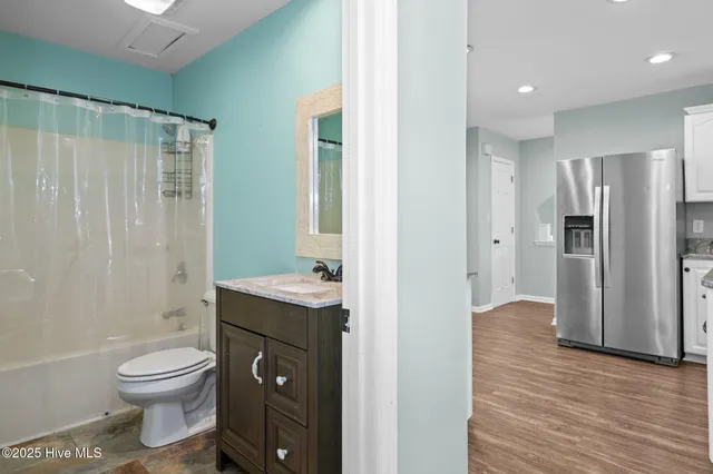 $799,000 | 7316 Archers Creek Drive, Emerald Isle, NC 28594