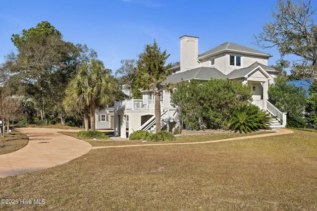 $799,000 | 7316 Archers Creek Drive, Emerald Isle, NC 28594