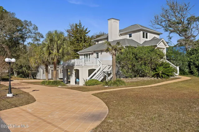 $799,000 | 7316 Archers Creek Drive, Emerald Isle, NC 28594