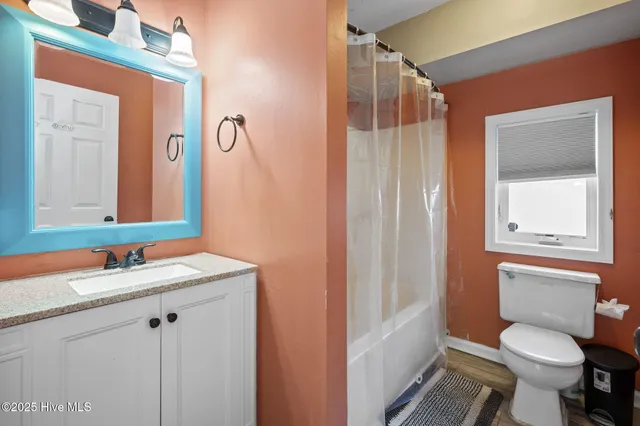 $799,000 | 7316 Archers Creek Drive, Emerald Isle, NC 28594