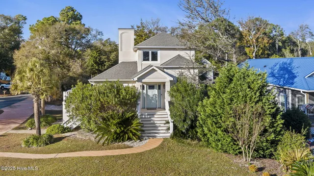 $799,000 | 7316 Archers Creek Drive, Emerald Isle, NC 28594