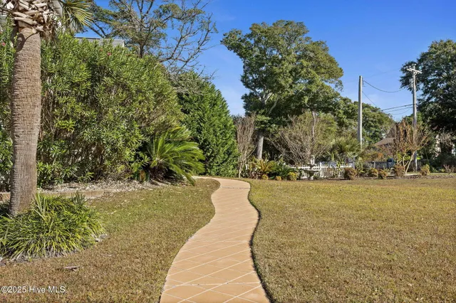 $799,000 | 7316 Archers Creek Drive, Emerald Isle, NC 28594