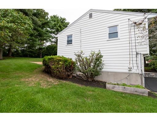 43 Chandler Road Burlington, MA 01803 - Photo 11 of 34 Gallery Image 11