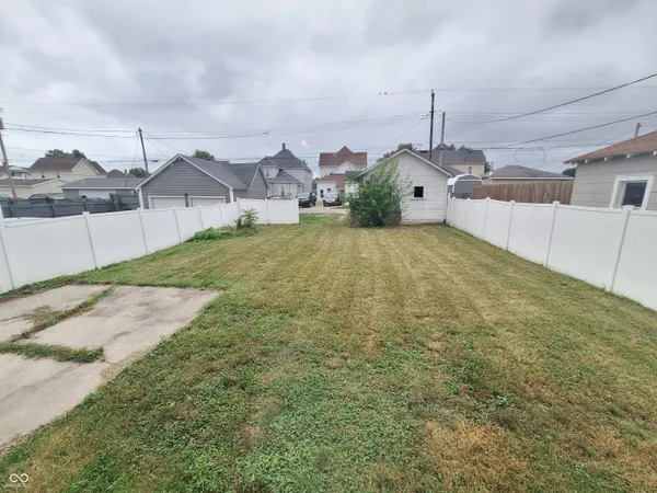 $94,900 | 928 South A Street, Elwood, IN 46036