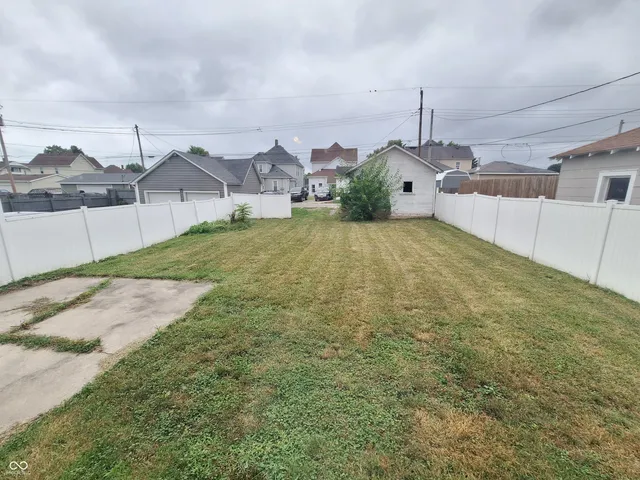 $101,900 | 928 South A Street, Elwood, IN 46036