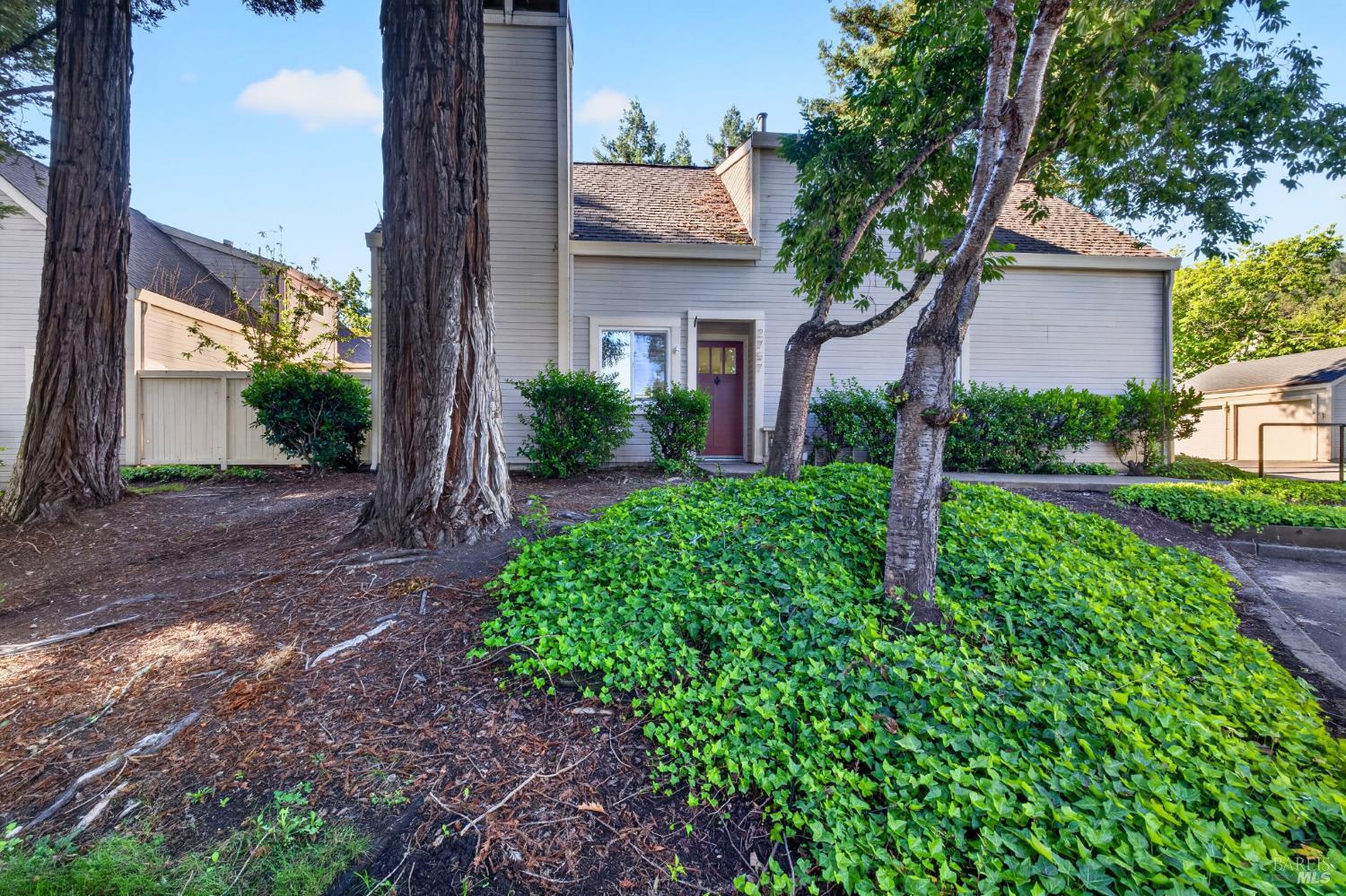 2757 Lakeview Drive Santa Rosa, CA 95405 - Photo 44 of 54 a front view of a house with garden