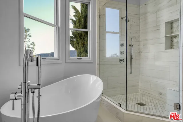 $9,950 | 2020 Palisades Drive, Pacific Palisades, CA 90272