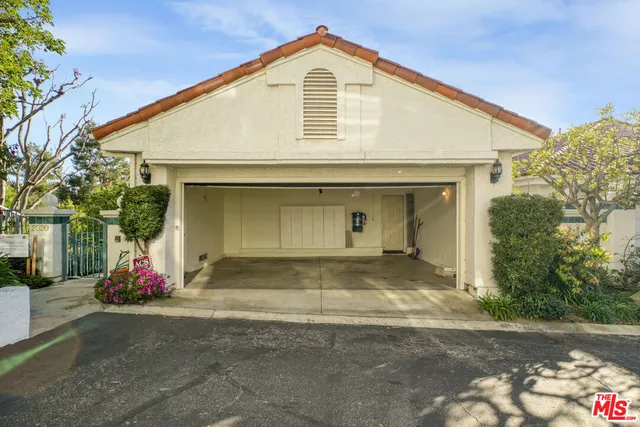 $9,950 | 2020 Palisades Drive, Pacific Palisades, CA 90272