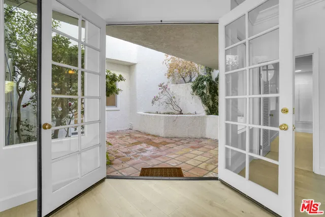 $9,950 | 2020 Palisades Drive, Pacific Palisades, CA 90272