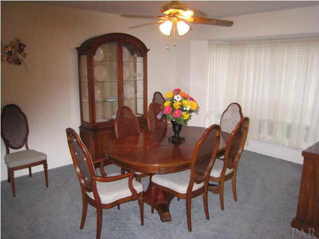 9174 Woodrun Road Pensacola, FL 32514 - Photo 5 of 17 dining room
