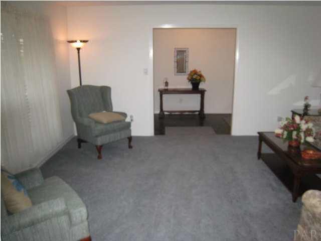 9174 Woodrun Road Pensacola, FL 32514 - Photo 7 of 17 living room