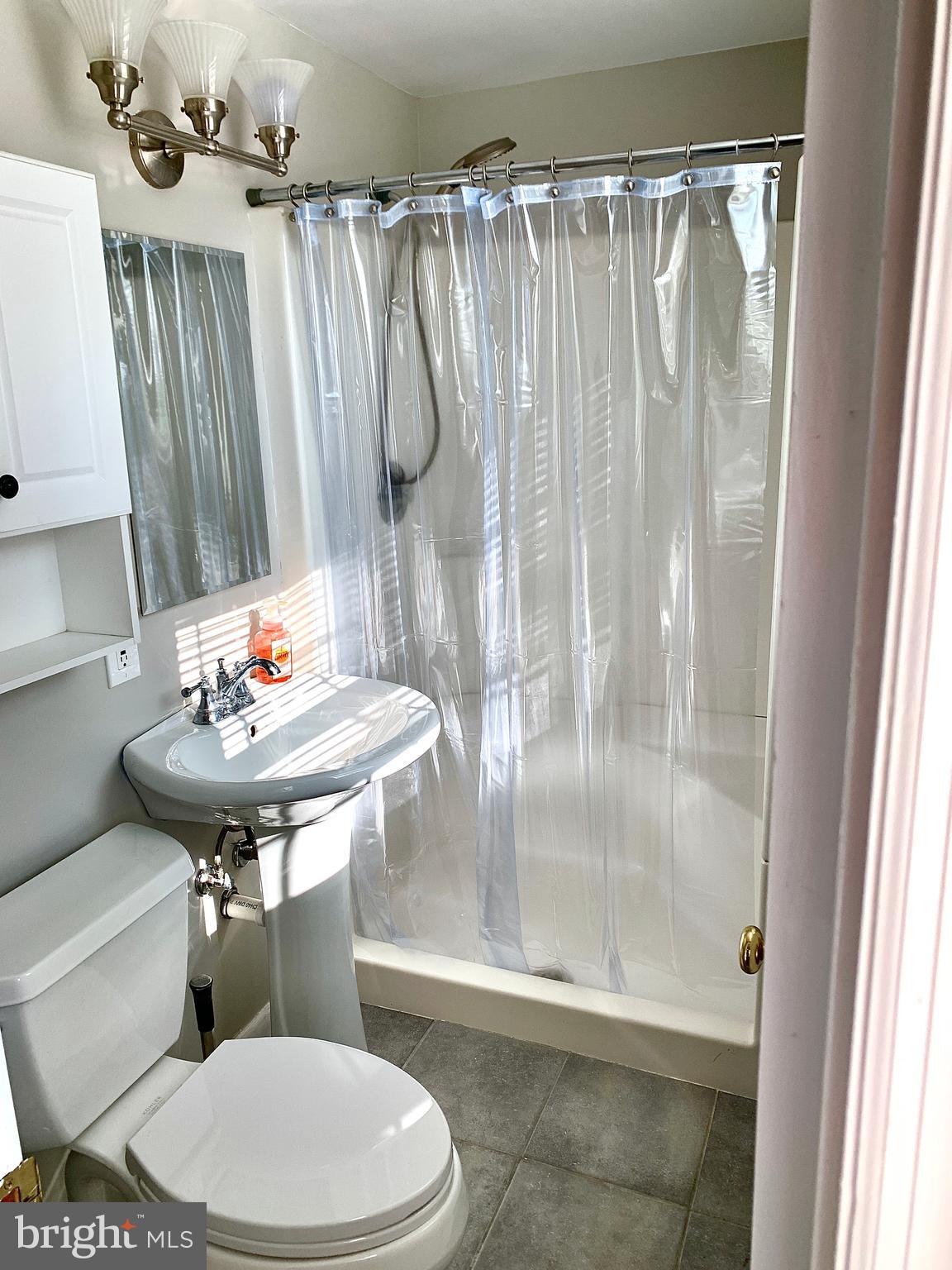 6009 Frontier Drive Springfield, VA 22150 - Photo 22 of 29 Gallery Image 22