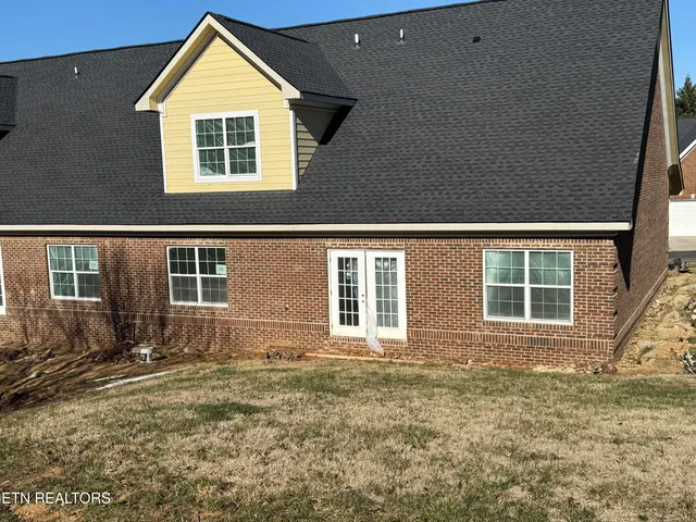 $639,900 | 2389 Pauly Brook Way, Knoxville, TN 37932