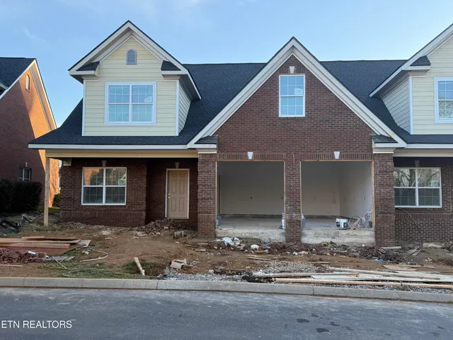 $639,900 | 2389 Pauly Brook Way, Knoxville, TN 37932