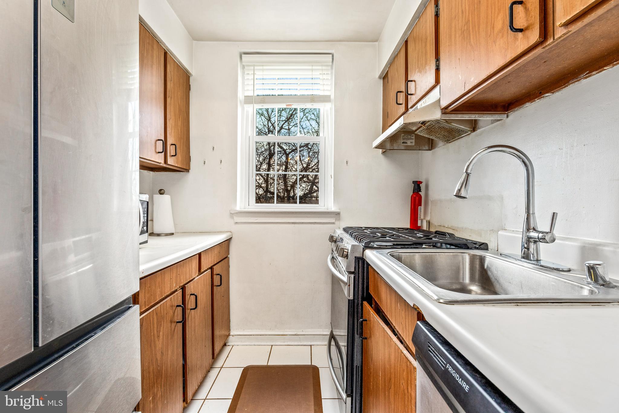 24 South Old Glebe Road, Unit 105C Arlington, VA 22204 - Photo 14 of 25