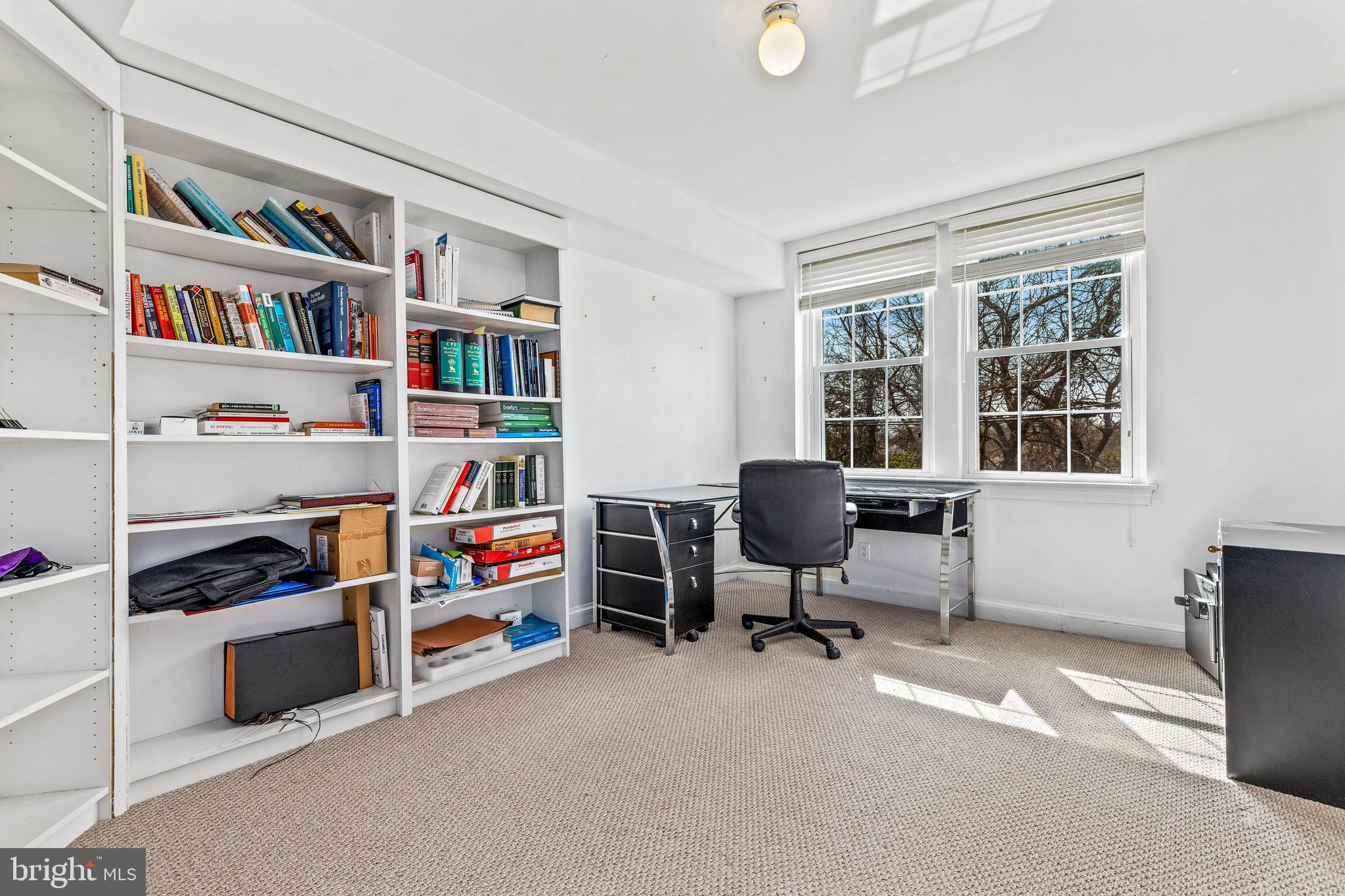 24 South Old Glebe Road, Unit 105C Arlington, VA 22204 - Photo 18 of 25