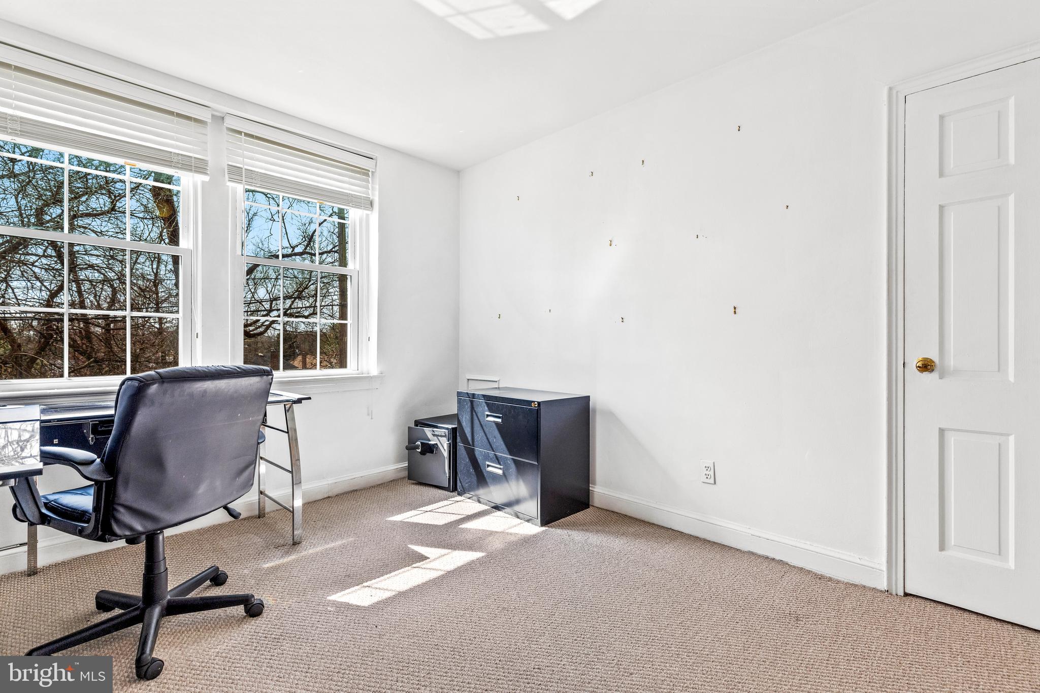 24 South Old Glebe Road, Unit 105C Arlington, VA 22204 - Photo 19 of 25