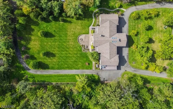 $5,488,888 | 882 South Orange Avenue, Short Hills, NJ 07078