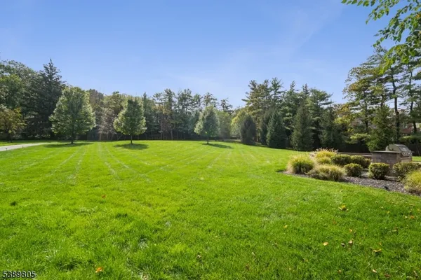 $5,488,888 | 882 South Orange Avenue, Short Hills, NJ 07078