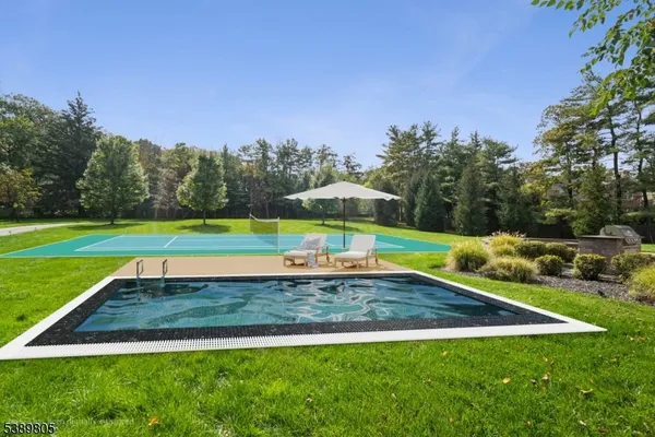 $5,488,888 | 882 South Orange Avenue, Short Hills, NJ 07078