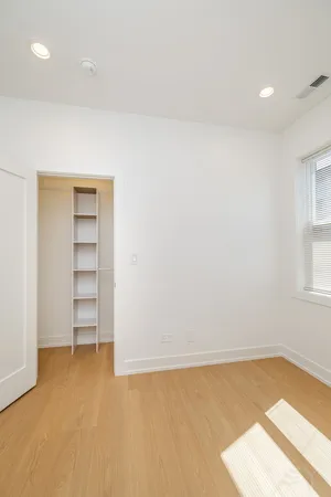 $859,000 | 6044 South Eberhart Avenue, Chicago, IL 60637