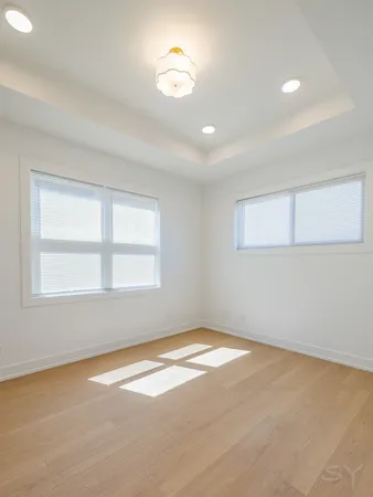 $859,000 | 6044 South Eberhart Avenue, Chicago, IL 60637