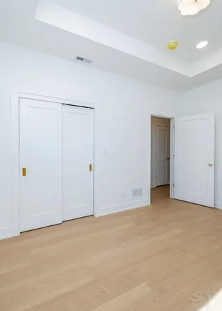 $859,000 | 6044 South Eberhart Avenue, Chicago, IL 60637