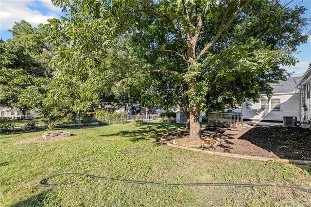 $294,900 | 227 West 2nd Avenue, Garnett, KS 66032