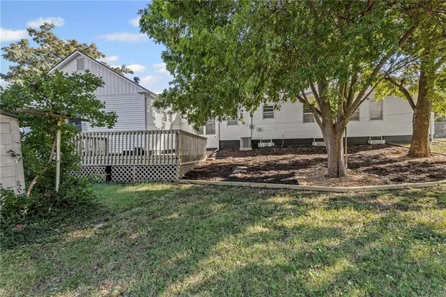 $294,900 | 227 West 2nd Avenue, Garnett, KS 66032