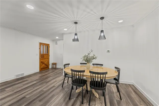 $294,900 | 227 West 2nd Avenue, Garnett, KS 66032