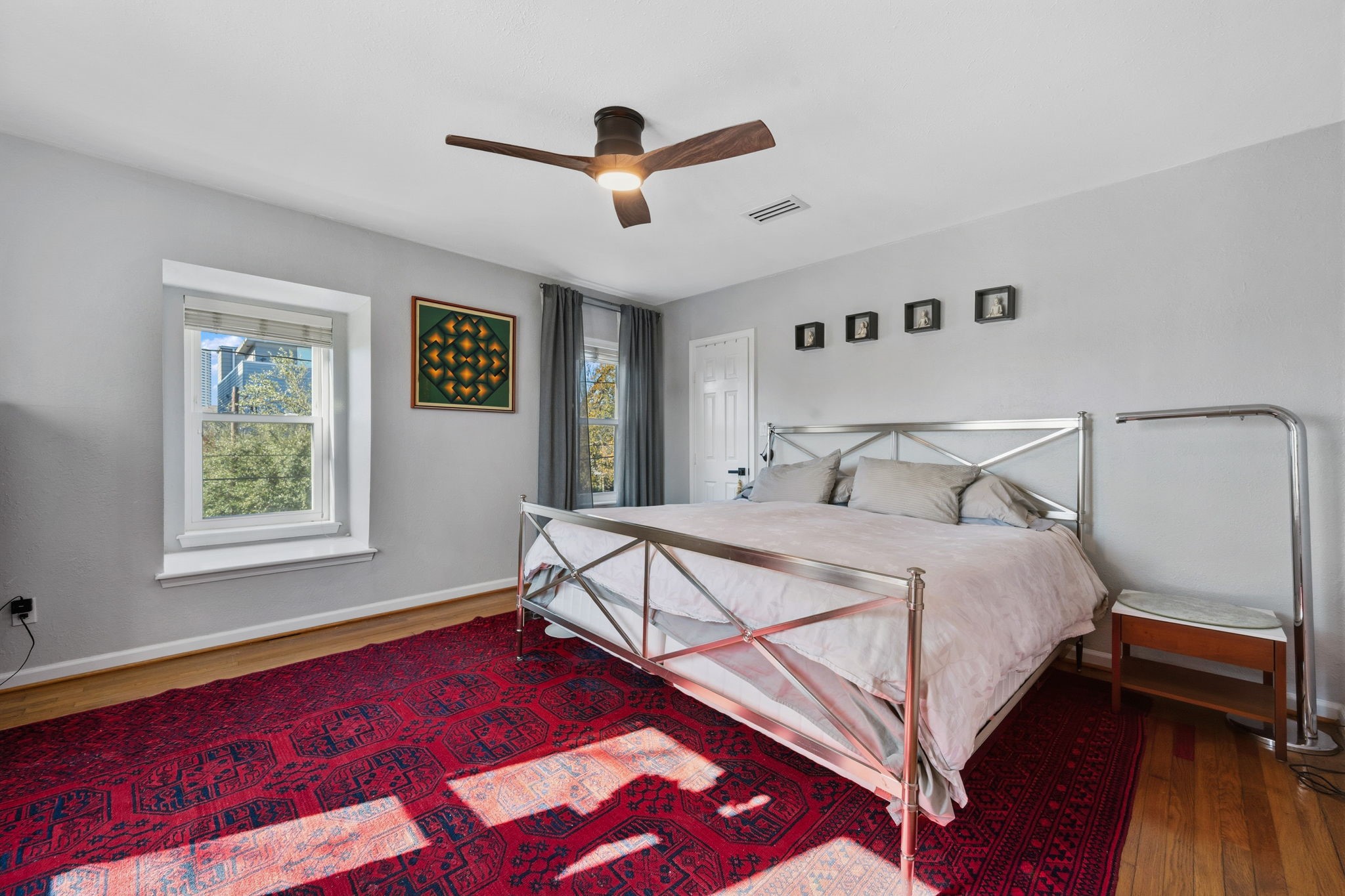 1831 Palm Street Houston, TX 77004 - Photo 12 of 27 Spacious primary bedroom with nice natural light.