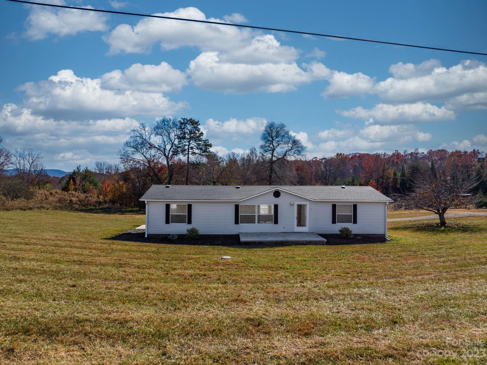 1631 Enon Road Valdese, NC 28690 - Photo 20 of 35 Gallery Image 20