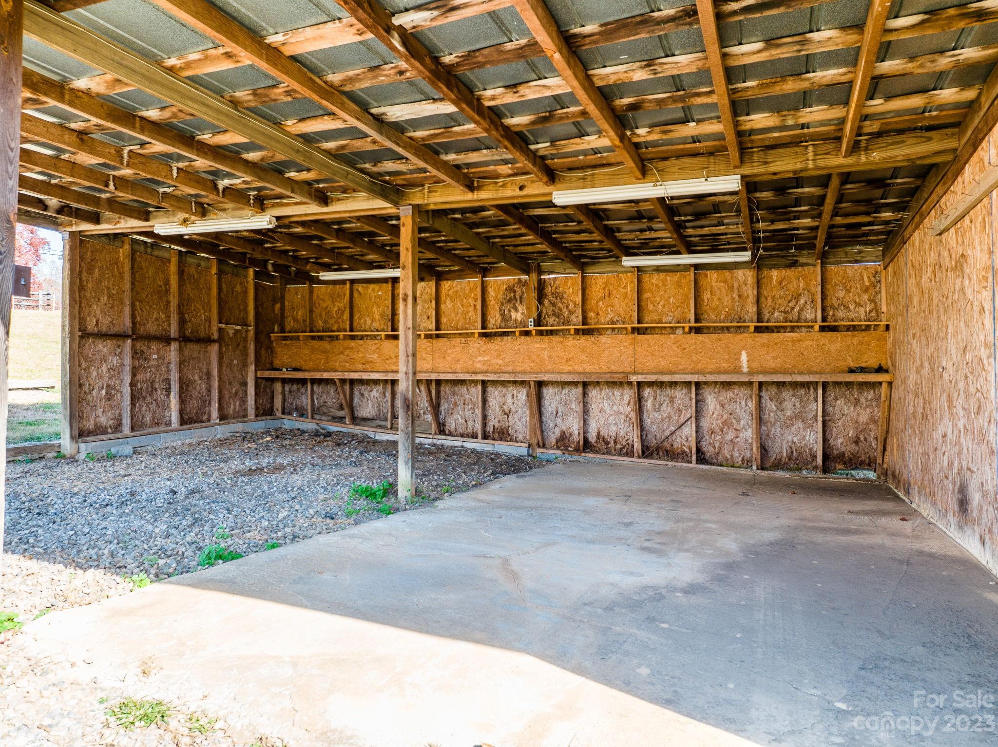1631 Enon Road Valdese, NC 28690 - Photo 27 of 35 Gallery Image 27