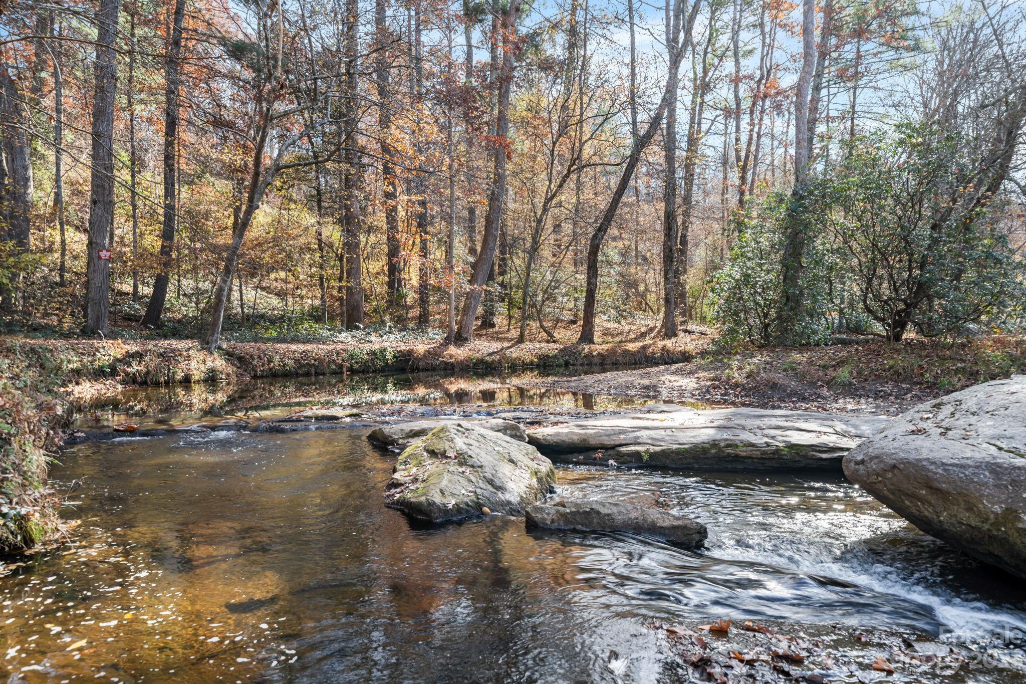 1631 Enon Road Valdese, NC 28690 - Photo 29 of 35 Gallery Image 29