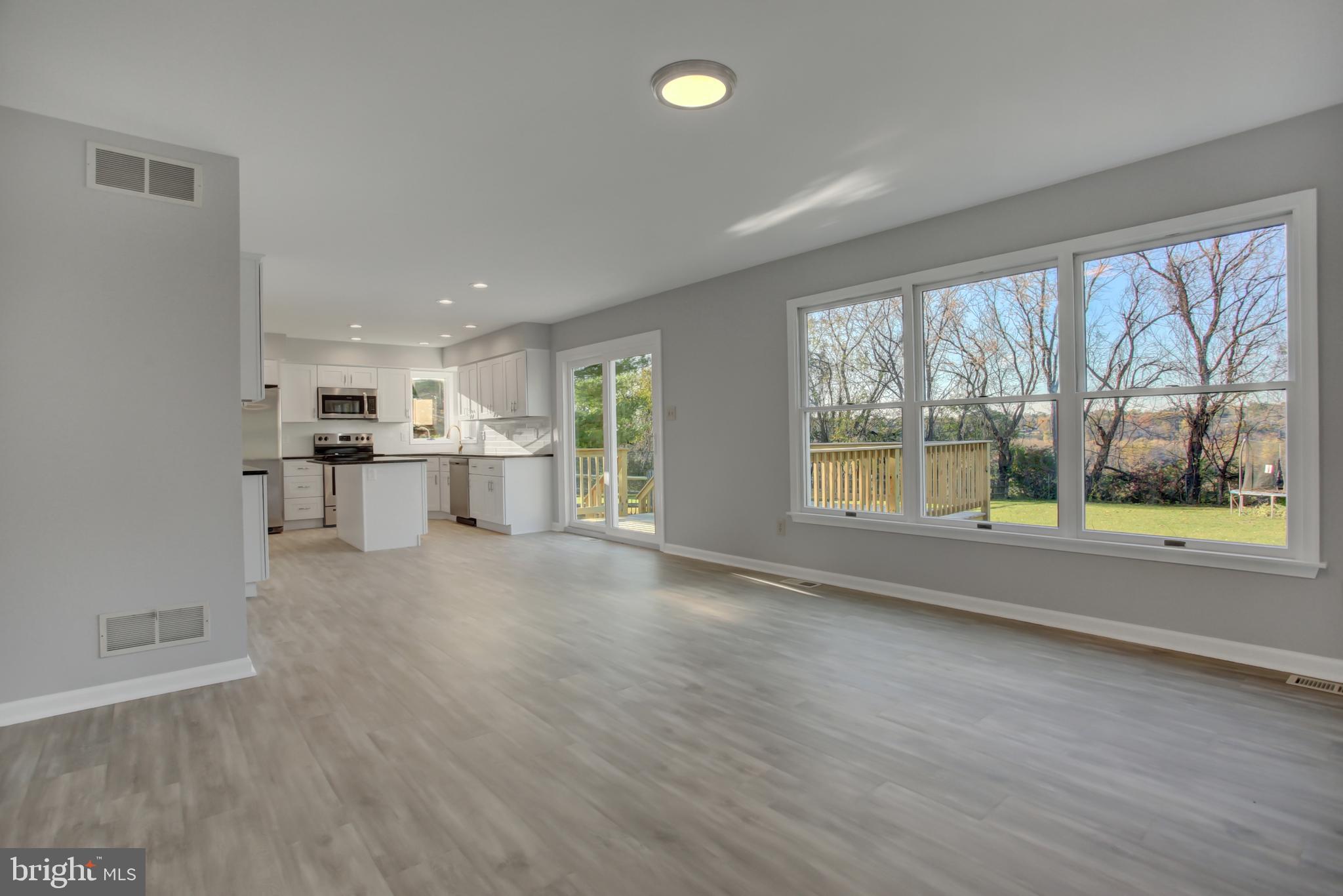 955 Berger Road Easton, PA 18042 - Photo 17 of 57 Family Room