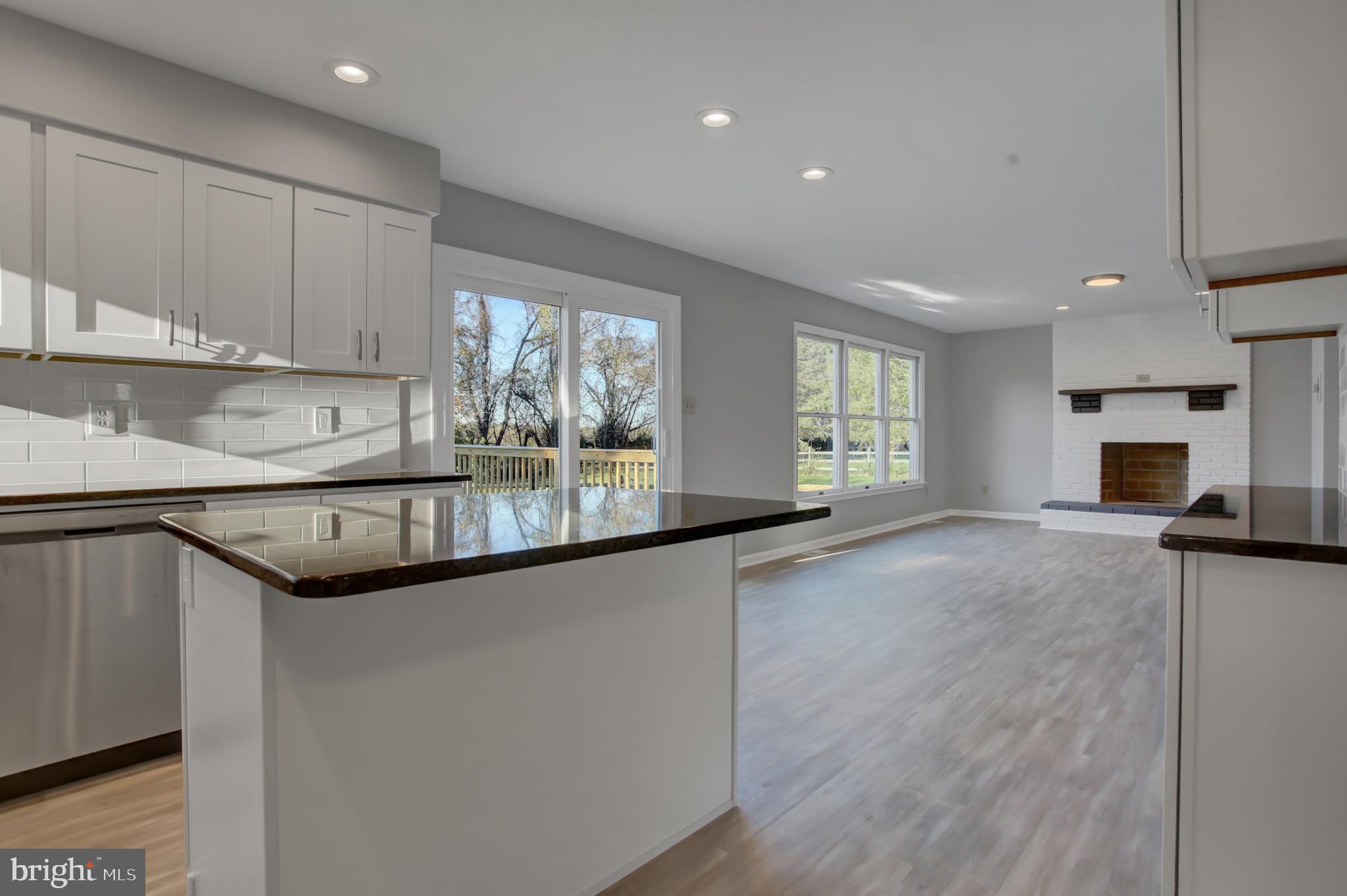 955 Berger Road Easton, PA 18042 - Photo 23 of 57 Kitchen