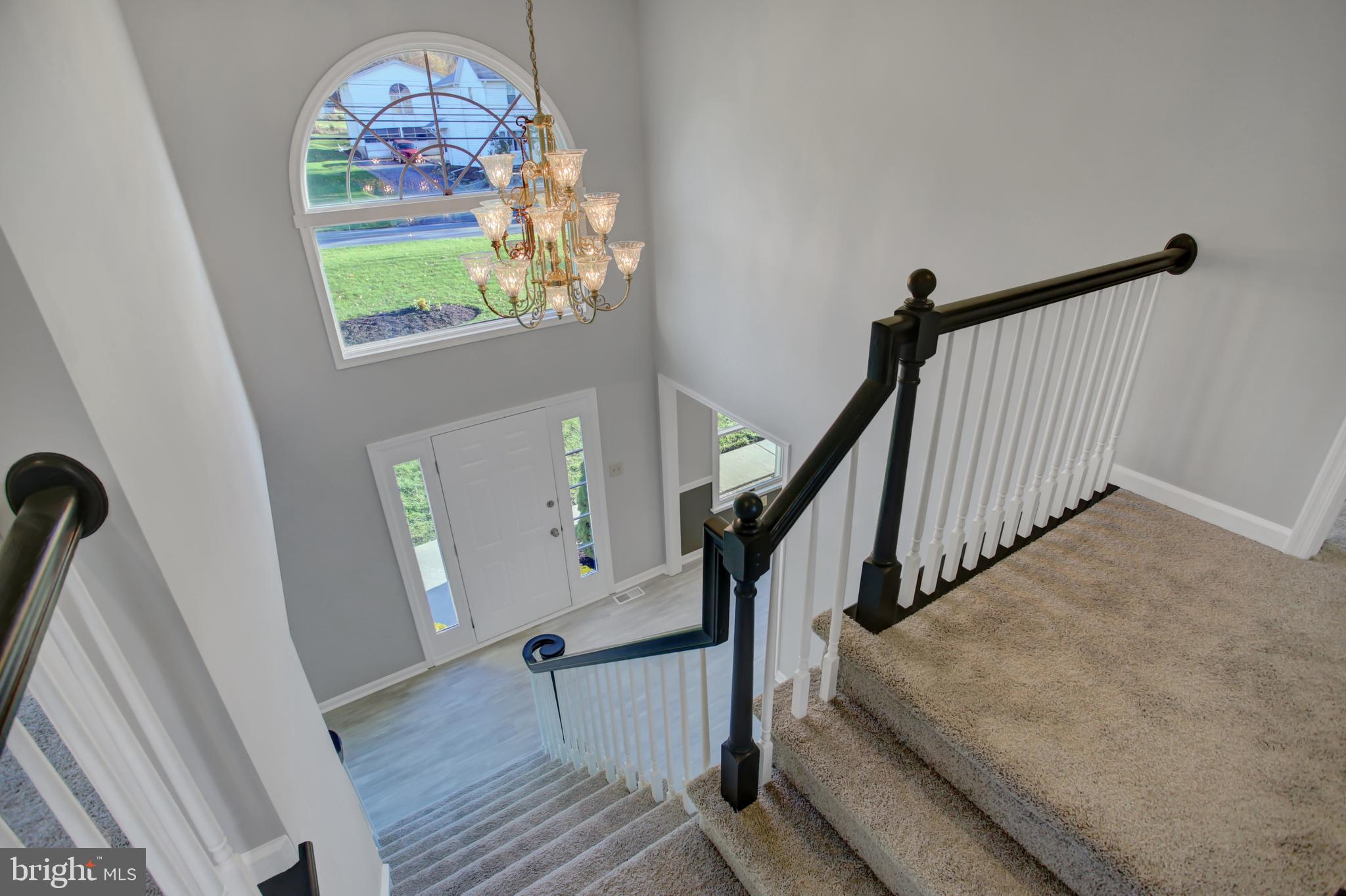 955 Berger Road Easton, PA 18042 - Photo 30 of 57 Foyer