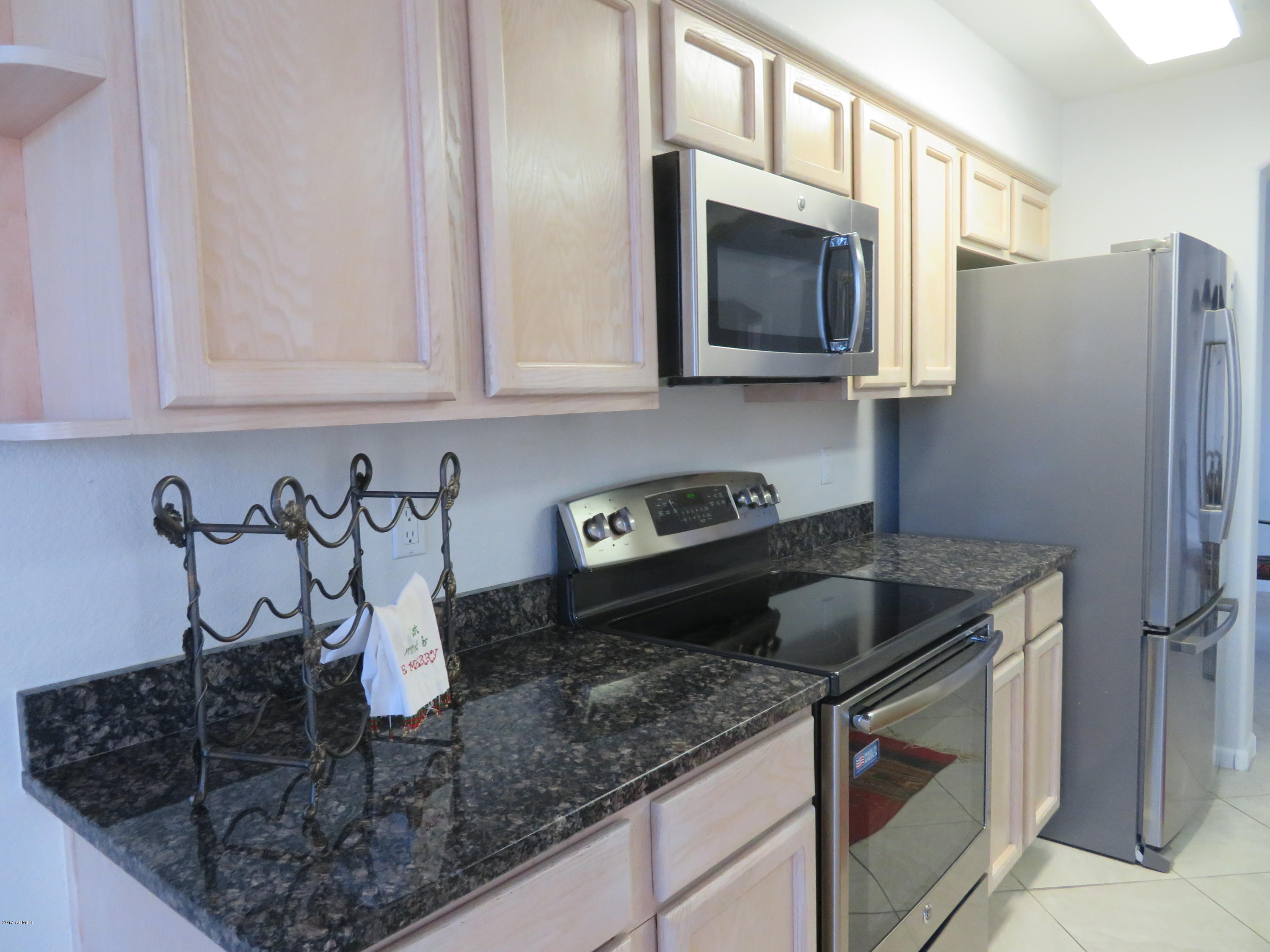 7700 East Gainey Ranch Road, Unit 123 Scottsdale, AZ 85258 - Photo 10 of 40 GRANITE COUNTERS