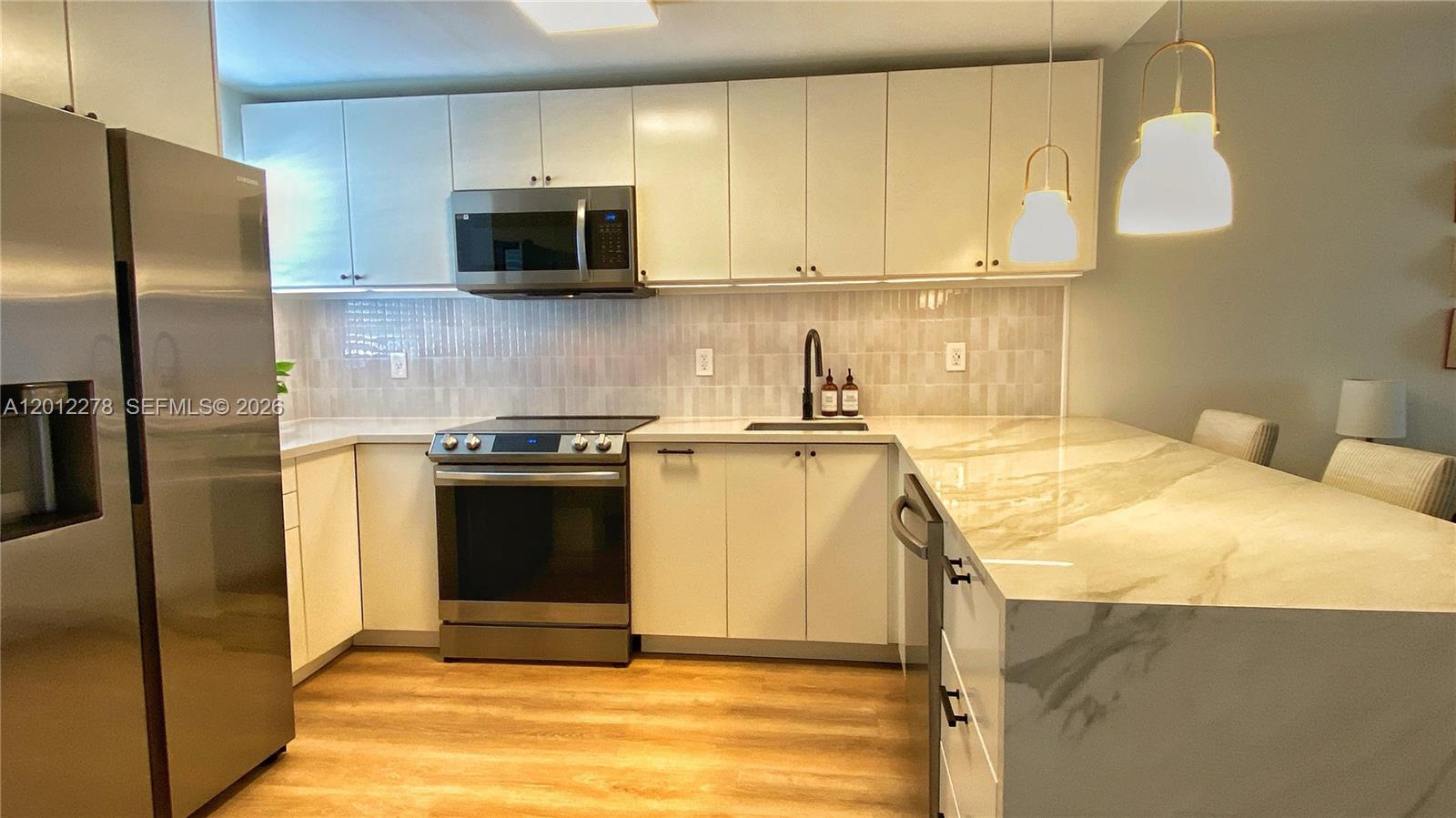 1331 Lincoln Road, Unit 702 Miami Beach, FL 33139 - Photo 6 of 30