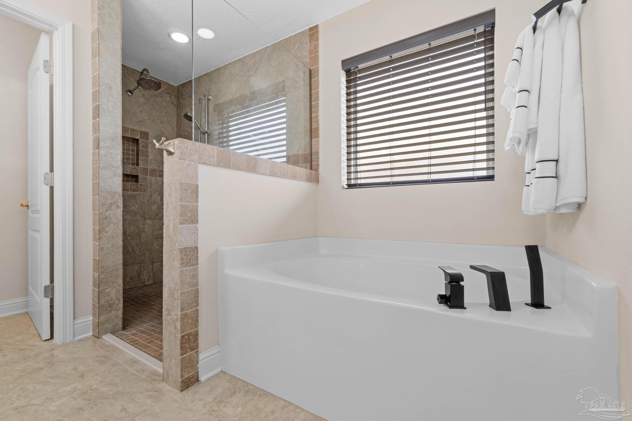 3659 Bob Tolbert Road Navarre, FL 32566 - Photo 25 of 48 Gallery Image 25