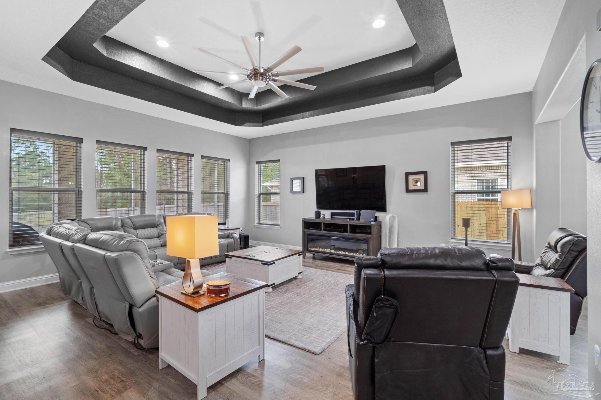 3659 Bob Tolbert Road Navarre, FL 32566 - Photo 9 of 48 Gallery Image 9
