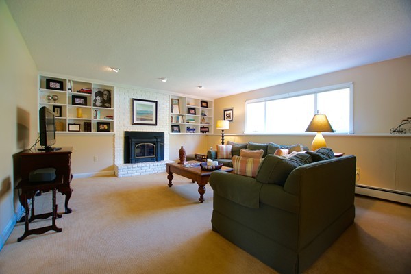 18 Locksley Road Danvers, MA 01923 - Photo 20 of 30 Gallery Image 20